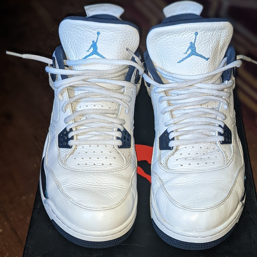 Size 11.5 colombia jordan 4